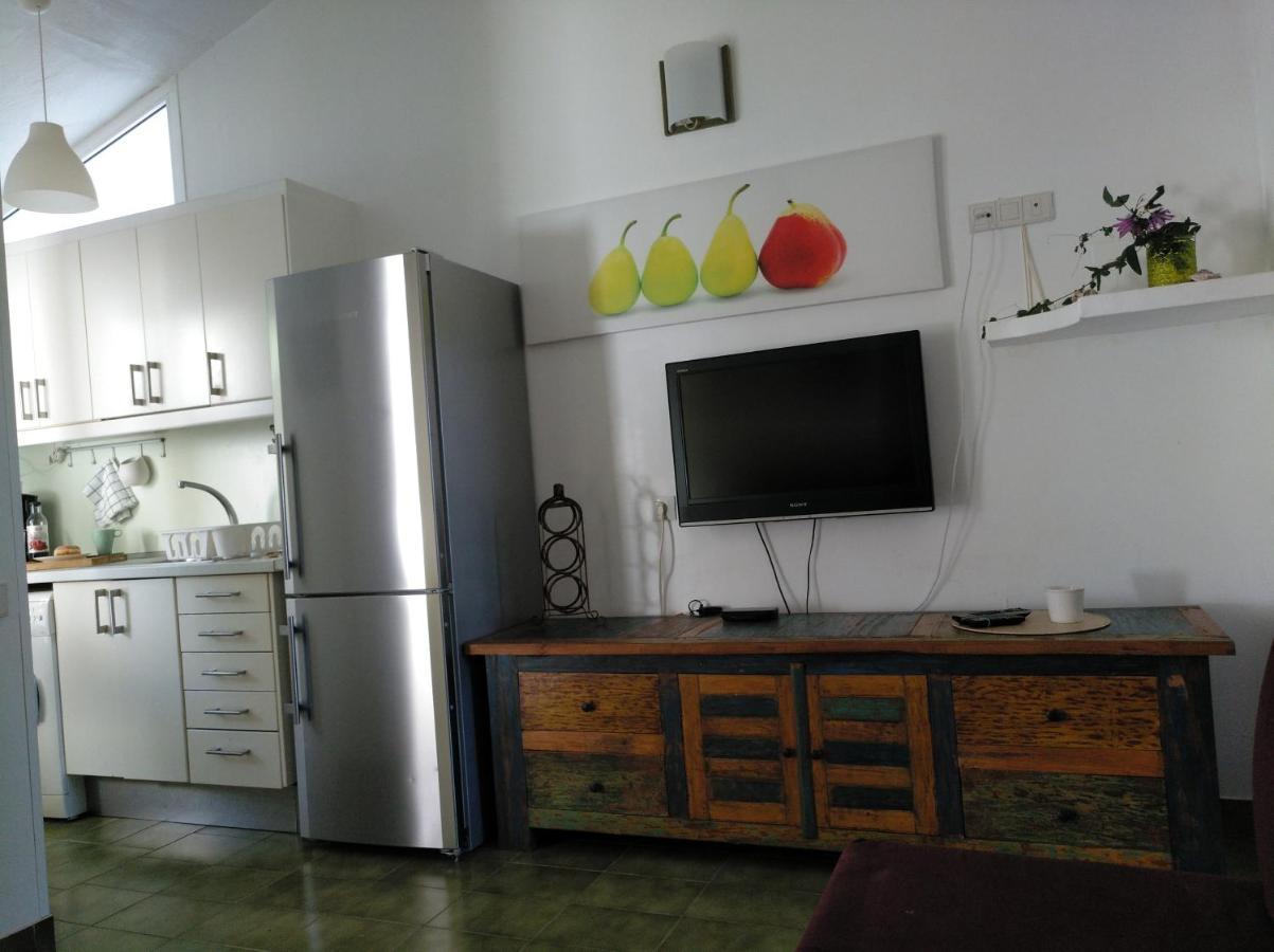 2 Calle Las Azucenas Playa Del Aguila  外观 照片